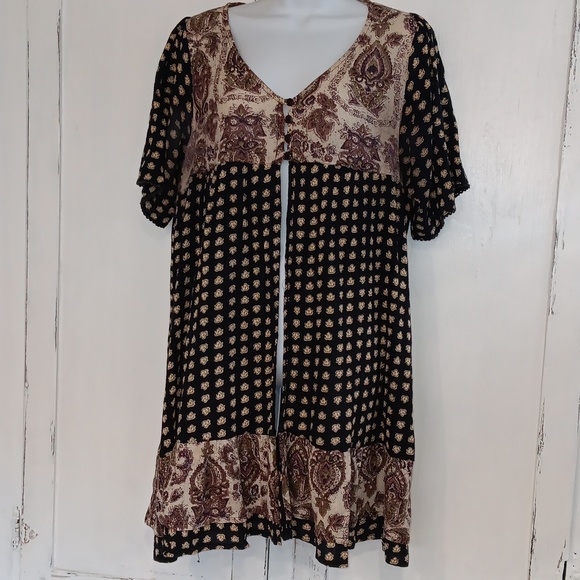 crazydoll Dresses & Skirts - CRAZYDOLL OVER DRESS FRONT OPENING.   #5763